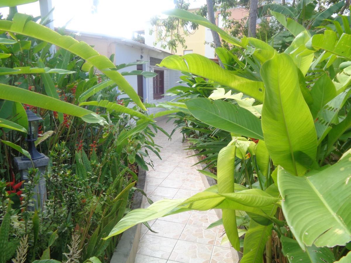 Residence Madelia Port-Louis Exterior photo